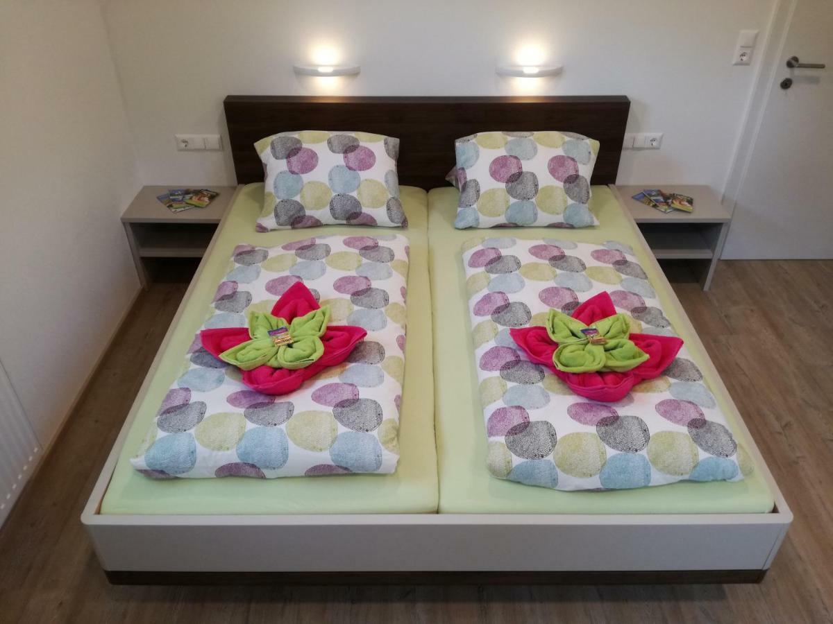 Zur Wagnerei Apartment ไอค์ ภายนอก รูปภาพ